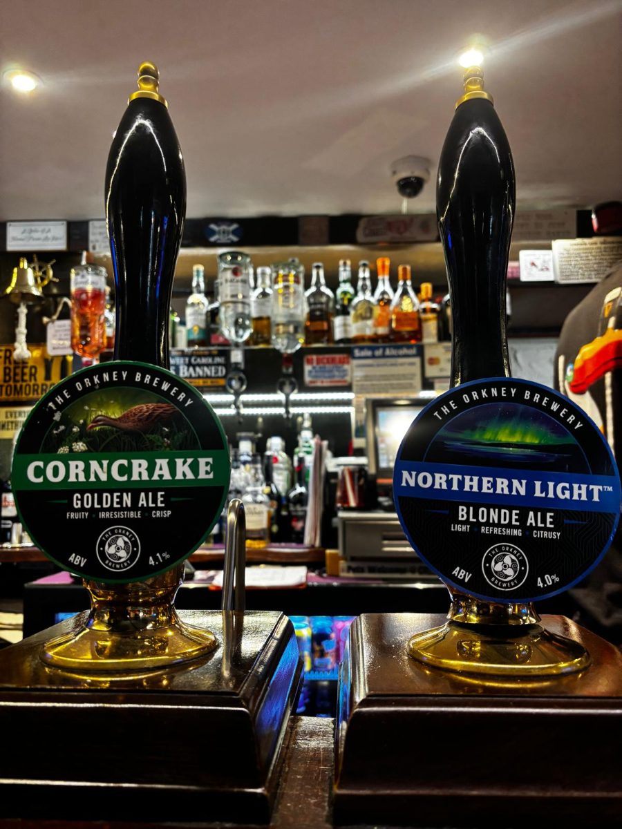 Orkney Brewery Corncrake and Northern Light handpumps on the bar